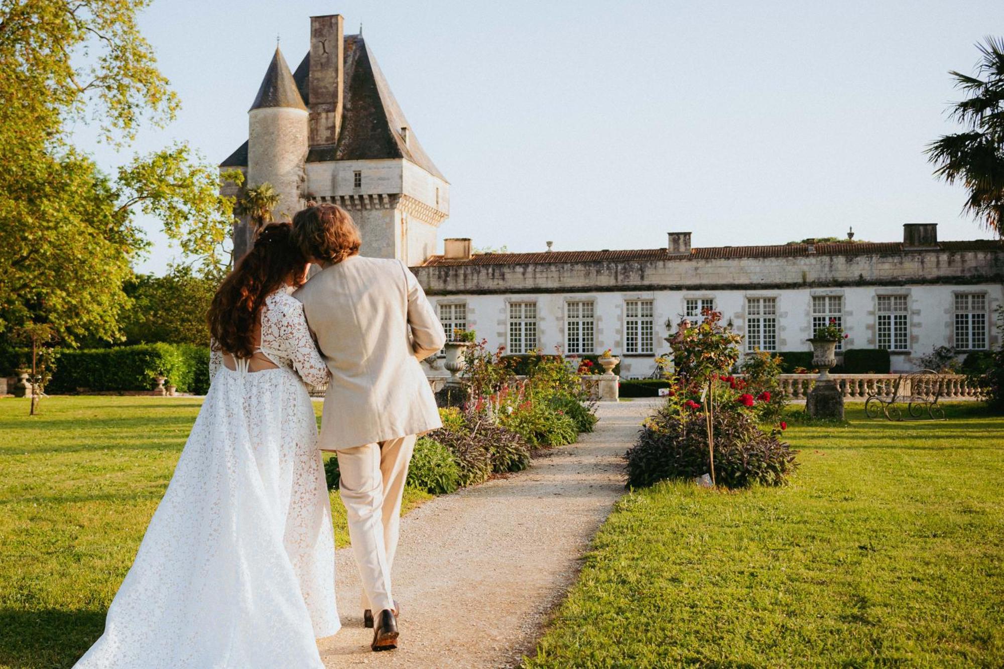 Un séjour d'exception au Logis du Château Saint-Pierre-de-l'Isle Exterior foto